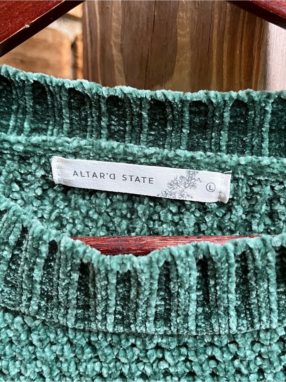Altar'd State Green Chunky Crewneck Sweater - Picture 2 of 3